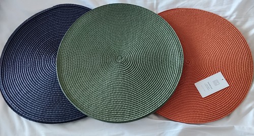 Sets round woven dining - 3,